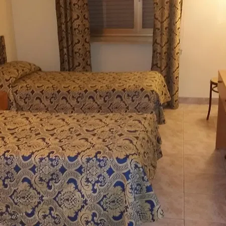 هوتل إنداستريال